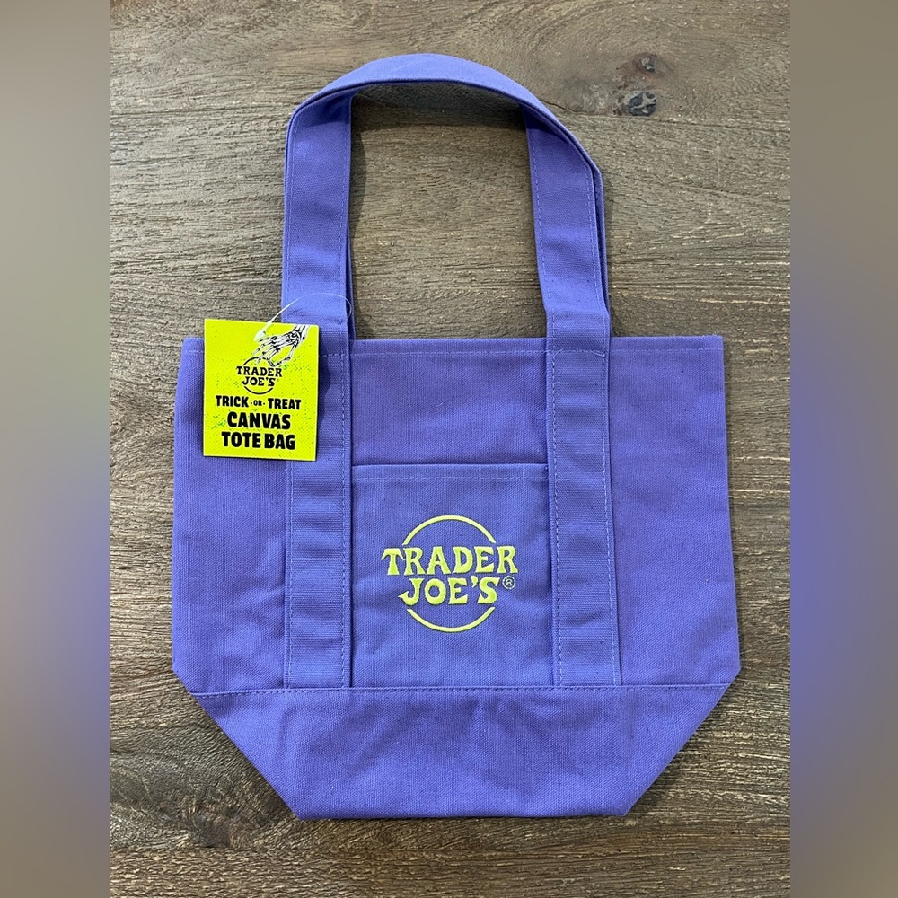 Trader Joe's Set of 4 Mini Tote Bag's - Picture 3 of 5